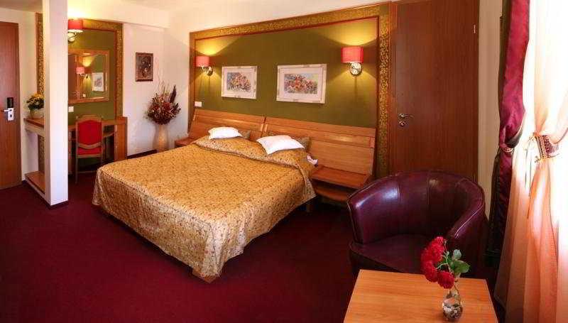 Grand Hotel Brasov Luaran gambar